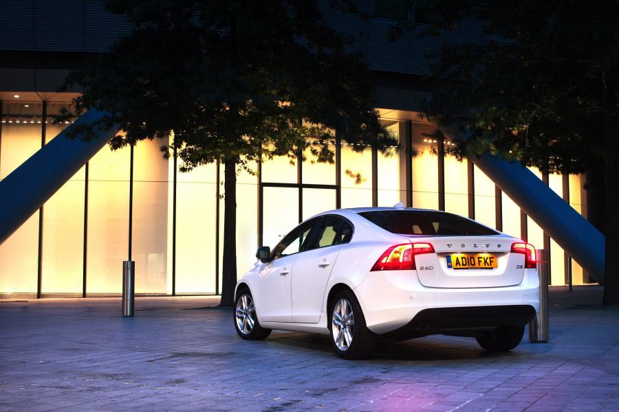  Volvo S60 2010 года  (фото 217 из 226)